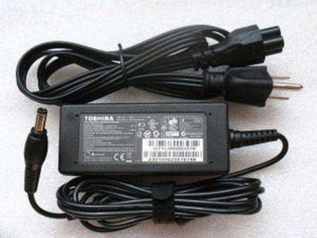 New Genuine Toshiba Satellite W35 W35Dt AC Adapter Charger 45W Supply